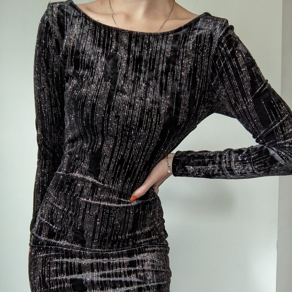 Dress - Picture 2 of 7